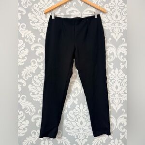 4/$25 • Calvin Klein Black Elastic Waist Pull On Ankle Pants